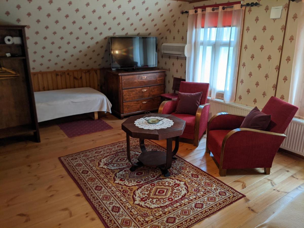 Avinurme Hostel 外观 照片